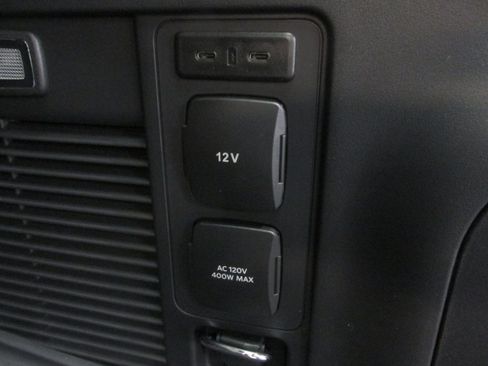 New 2025 Ford Expedition Platinum image 25