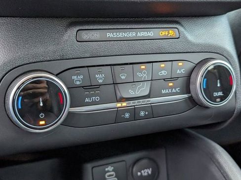 New 2025 Ford Escape ST-Line image 41