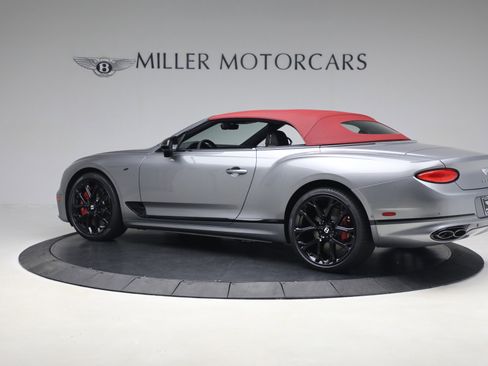 Certified 2023 Bentley Continental GT V8 image 20