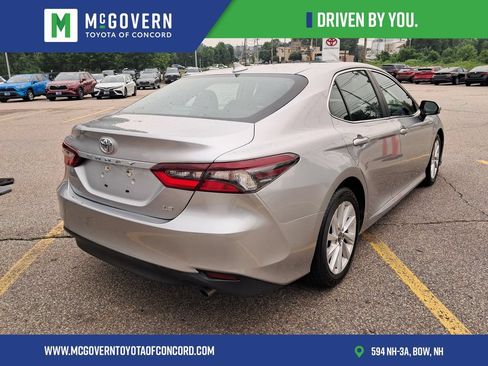 Used 2021 Toyota Camry LE FWD image 7