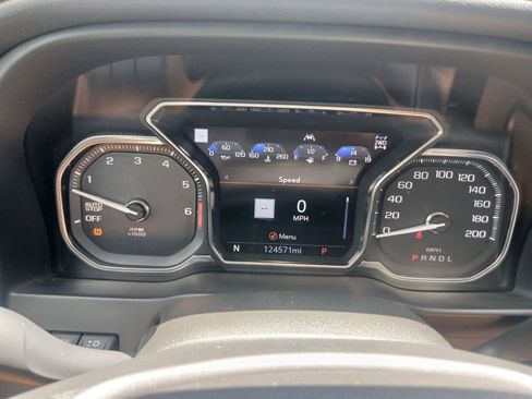 Used 2020 GMC Sierra 1500 AT4 w/ Off Road Performance Package AWD/4WD image 28