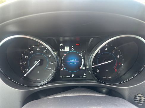 Used 2020 Jaguar F-PACE Prestige image 18