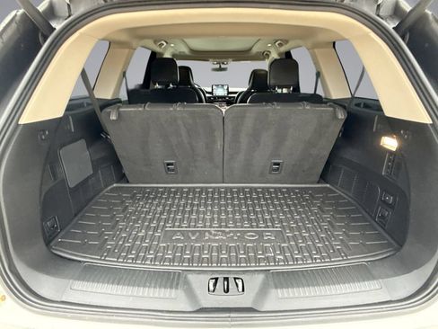 Used 2021 Lincoln Aviator Reserve w/ Equipment Group 208A RWD image 13