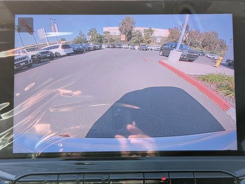 New 2026 Jeep Compass Trailhawk w/ Sun, Sound & Navigation Group AWD/4WD image 21