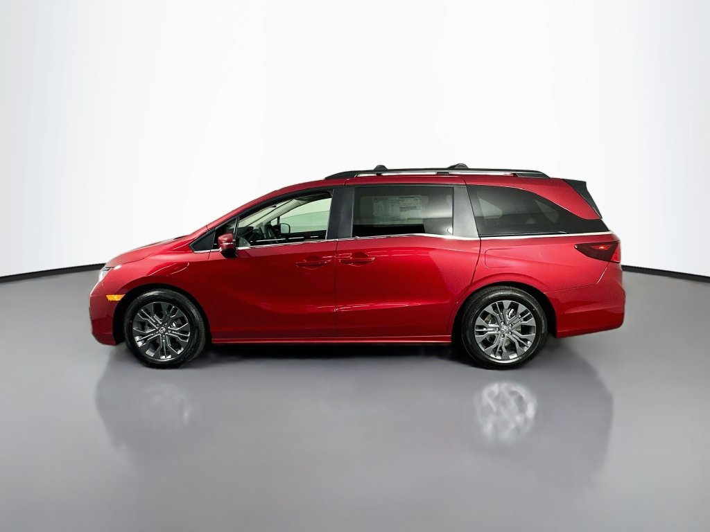 New 2027 Honda Odyssey Touring image 4