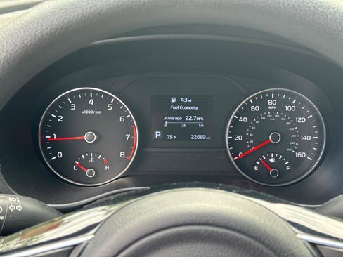 Used 2021 Kia Sportage LX image 18