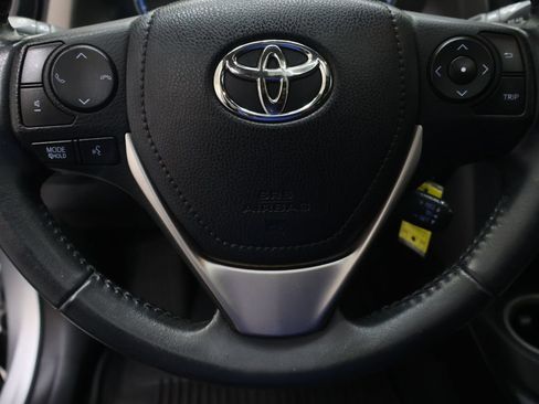 Used 2016 Toyota RAV4 XLE FWD image 18