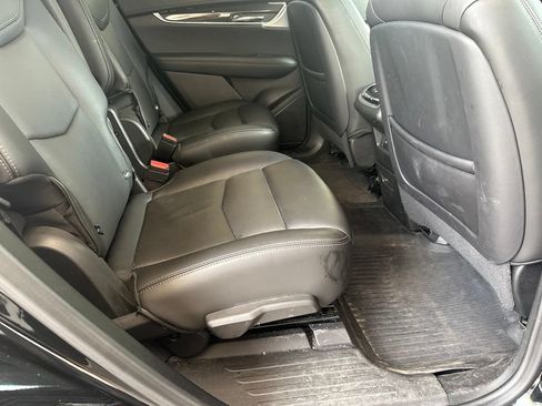 Certified 2024 Cadillac XT6 Sport w/ LPO, Floor Liner Package AWD/4WD image 36