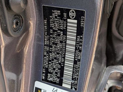 Used 2014 Toyota Camry SE image 17