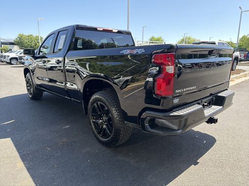 Used 2024 Chevrolet Silverado 1500 Custom image 8