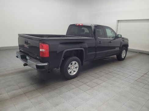 Used 2017 GMC Sierra 1500 SLE w/ SLE Value Package AWD/4WD image 10