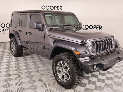 Used 2025 Jeep Wrangler Sport image 1
