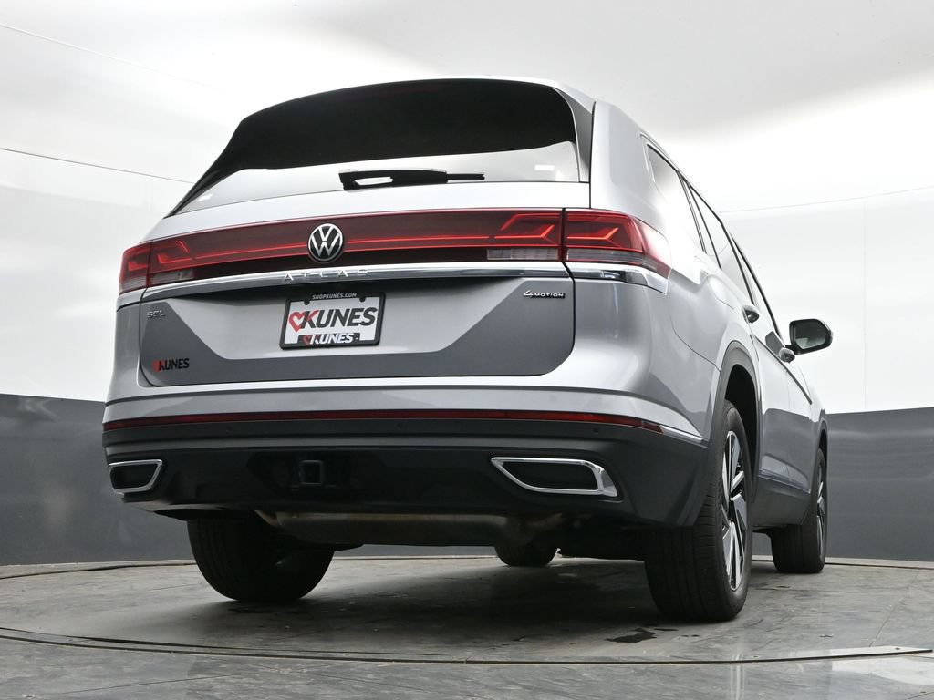 Used 2025 Volkswagen Atlas SEL AWD/4WD image 38