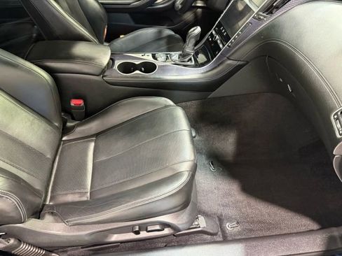 Used 2018 INFINITI Q60 Red Sport 400 w/ Sensory Package 3.0T Sport image 27