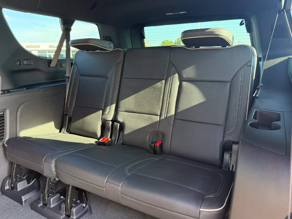 Certified 2026 GMC Yukon XL Elevation w/ Elevation Premium Package AWD/4WD image 39