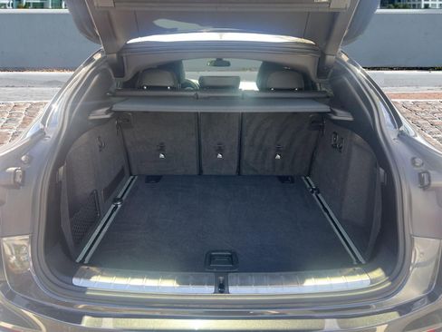 Used 2019 BMW X4 xDrive30i w/ Driving Assistance Package image 18