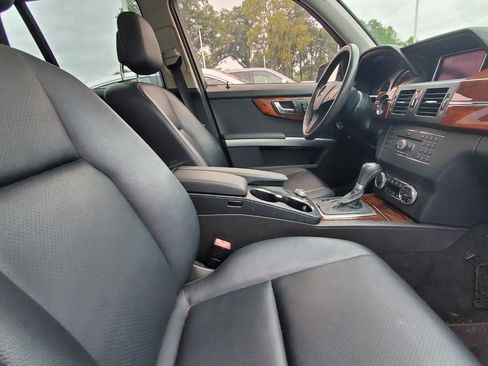 Used 2010 Mercedes-Benz GLK 350 2WD image 4