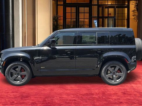 New 2026 Land Rover Defender 110 X AWD/4WD image 2