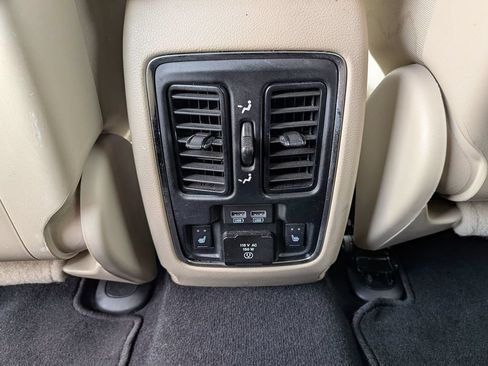 Used 2020 Jeep Grand Cherokee Limited w/ Luxury Group II AWD/4WD image 36