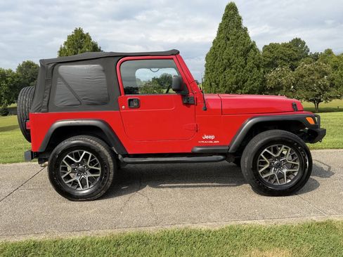 Used 2006 Jeep Wrangler X AWD/4WD image 13