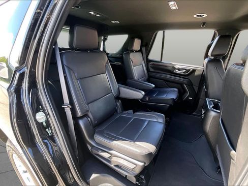 Used 2024 Chevrolet Tahoe LT RWD image 19