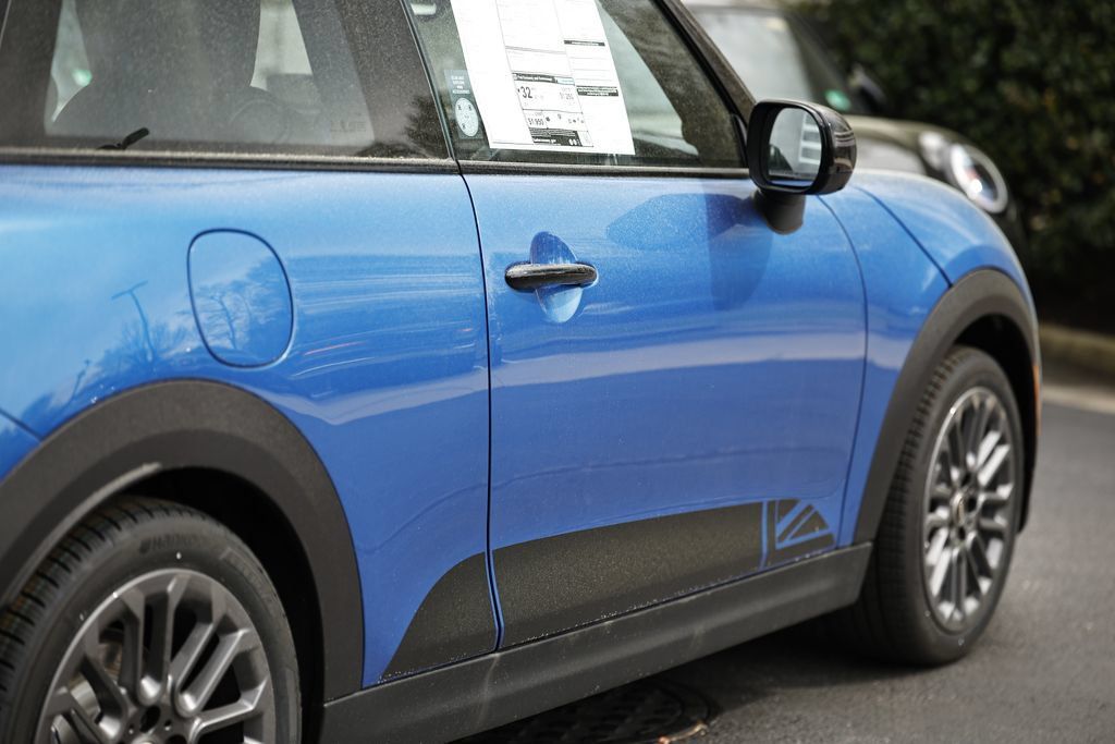 New 2026 MINI Cooper 2-Door Hardtop FWD image 7