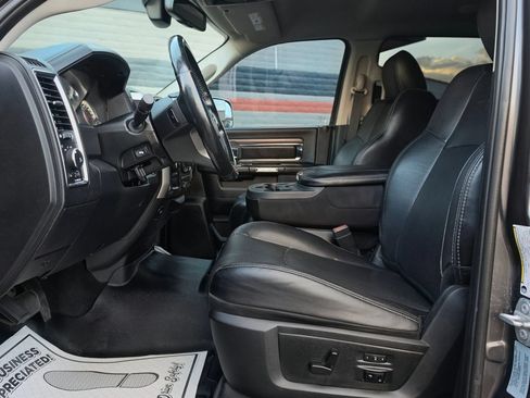 Used 2016 RAM 2500 Laramie w/ Cold Weather Group AWD/4WD image 28