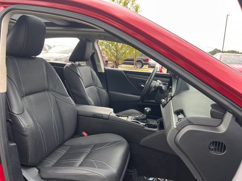 Used 2024 Lexus ES 350 w/ Luxury Package FWD image 32
