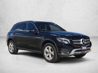 Used 2017 Mercedes-Benz GLC 300 4MATIC video 3