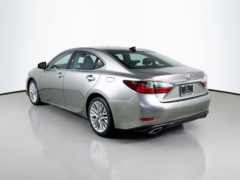 Used 2018 Lexus ES 350 w/ Ultra Luxury Package FWD image 7
