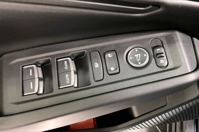 Used 2024 Honda Accord EX image 39