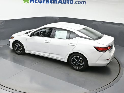 Used 2024 Nissan Sentra SV image 23