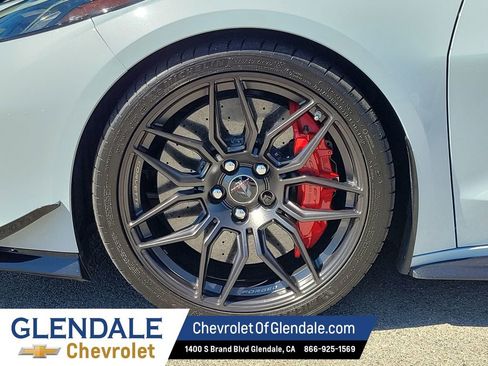 Used 2023 Chevrolet Corvette Z06 w/ Z07 Performance Package image 19