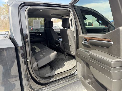 Used 2024 GMC Sierra 1500 Elevation AWD/4WD image 15