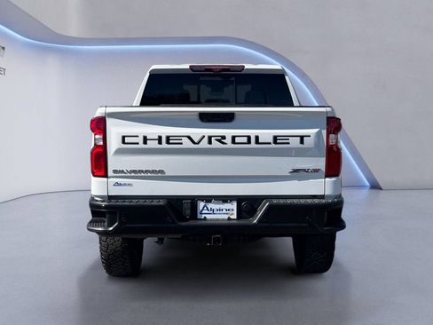 Used 2022 Chevrolet Silverado 1500 ZR2 w/ Technology Package AWD/4WD image 4