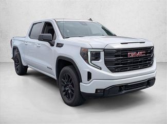 Used 2025 GMC Sierra 1500 Elevation AWD/4WD video 4