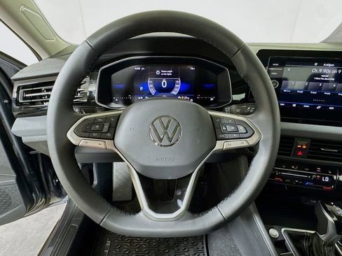 New 2026 Volkswagen Jetta SE image 6