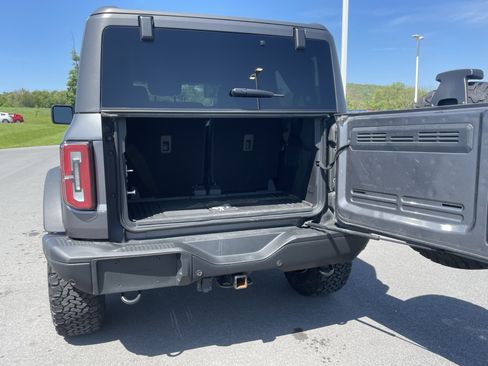 Used 2024 Ford Bronco Badlands AWD/4WD image 5