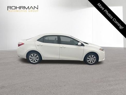 Used 2015 Toyota Corolla LE FWD image 4
