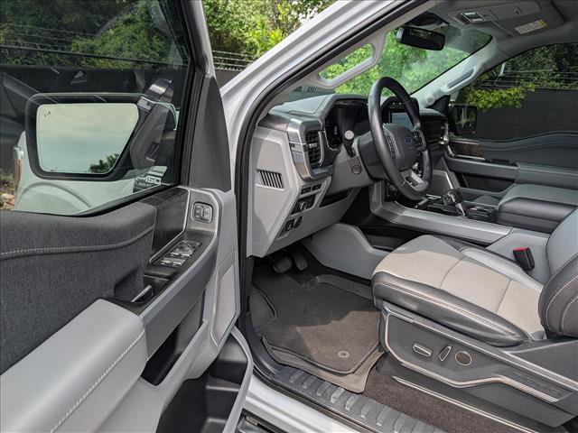 Used 2022 Ford F150 Lariat w/ Equipment Group 502A High AWD/4WD image 30