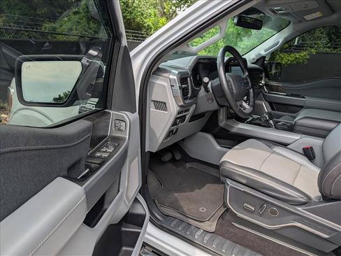 Used 2022 Ford F150 Lariat w/ Equipment Group 502A High AWD/4WD image 30