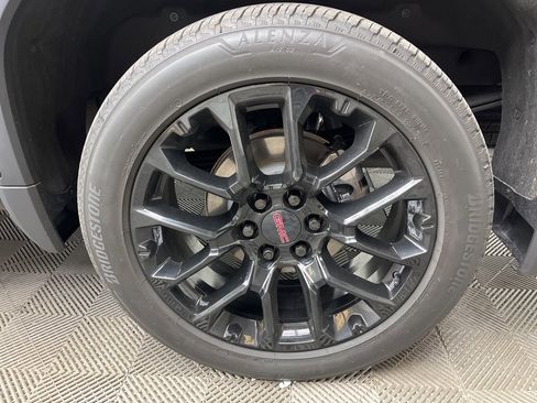 Used 2024 GMC Sierra 1500 Denali image 6