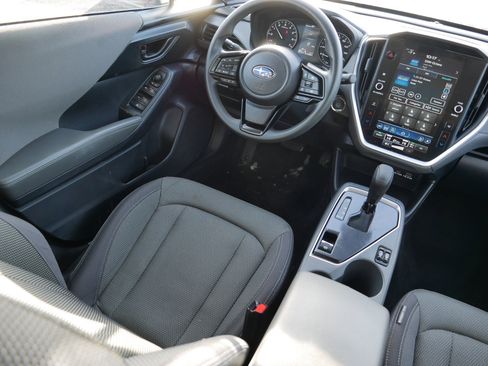 Used 2024 Subaru Crosstrek 2.0i Premium image 9