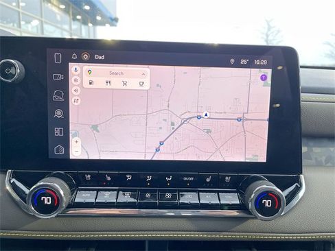 Certified 2025 Chevrolet Colorado ZR2 w/ Technology Package image 14