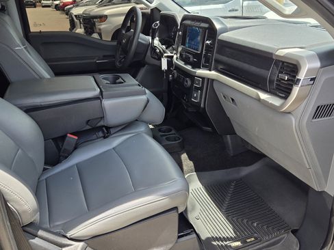 Used 2021 Ford F150 XL w/ Equipment Group 101A High RWD image 11
