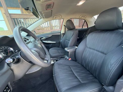 Used 2013 Toyota Corolla S FWD image 15