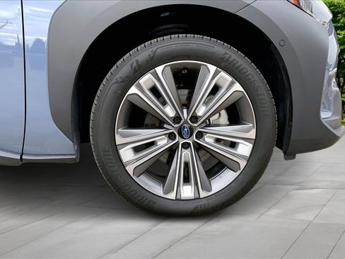 Used 2023 Subaru Solterra AWD image 32