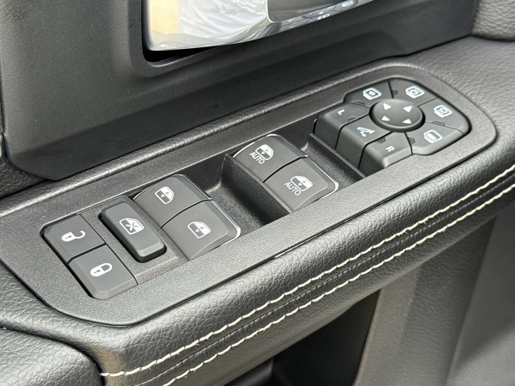 New 2026 RAM 3500 Laramie w/ Night Edition AWD/4WD image 20