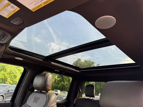 Used 2024 Ford F250 King Ranch image 12