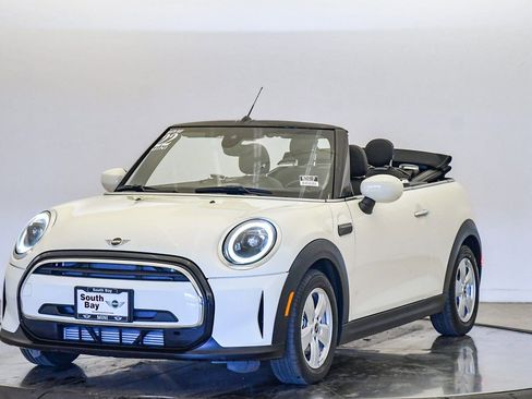 Used 2022 MINI Cooper Convertible image 31